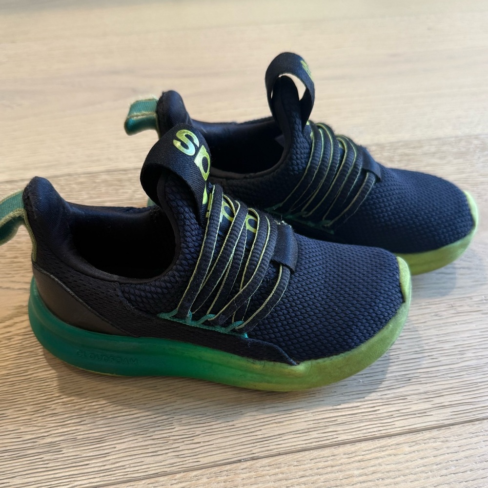 ADIDAS kids lite racer adapt slip on sneaker Size 11K